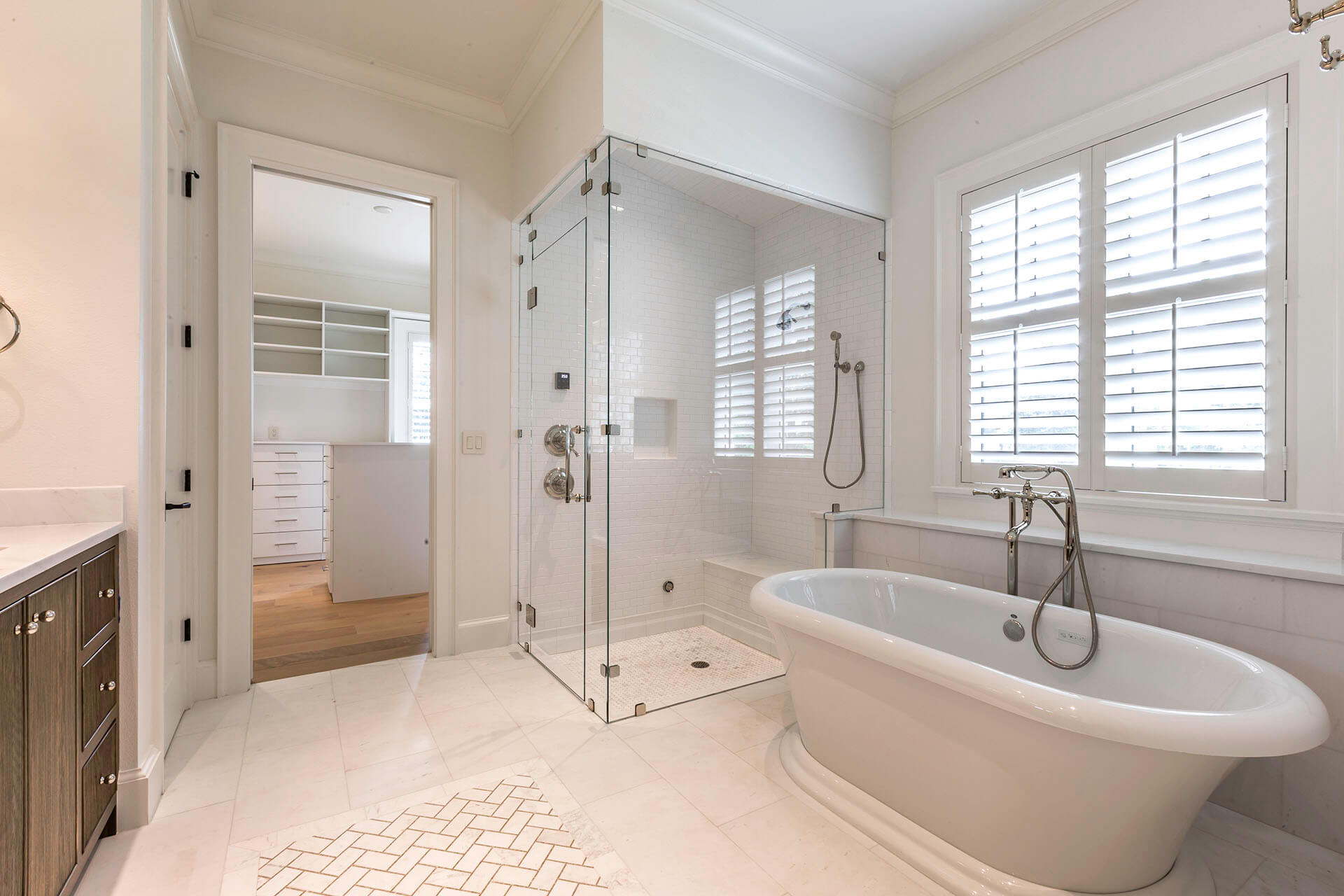 Florida Vernacular Design - master bathroom