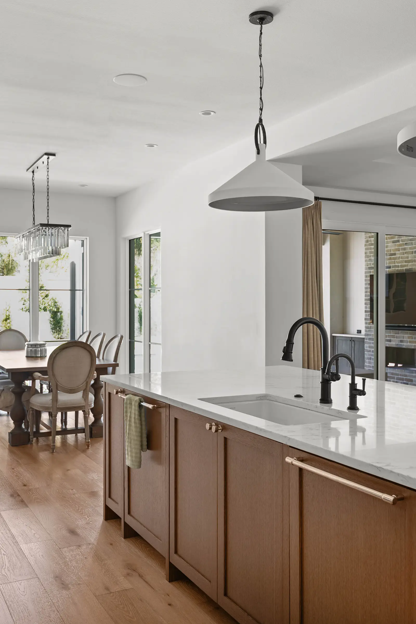 Modern Luxury – Custom Home by LunDev (24) Modern Luxury - Custom Home by LunDev