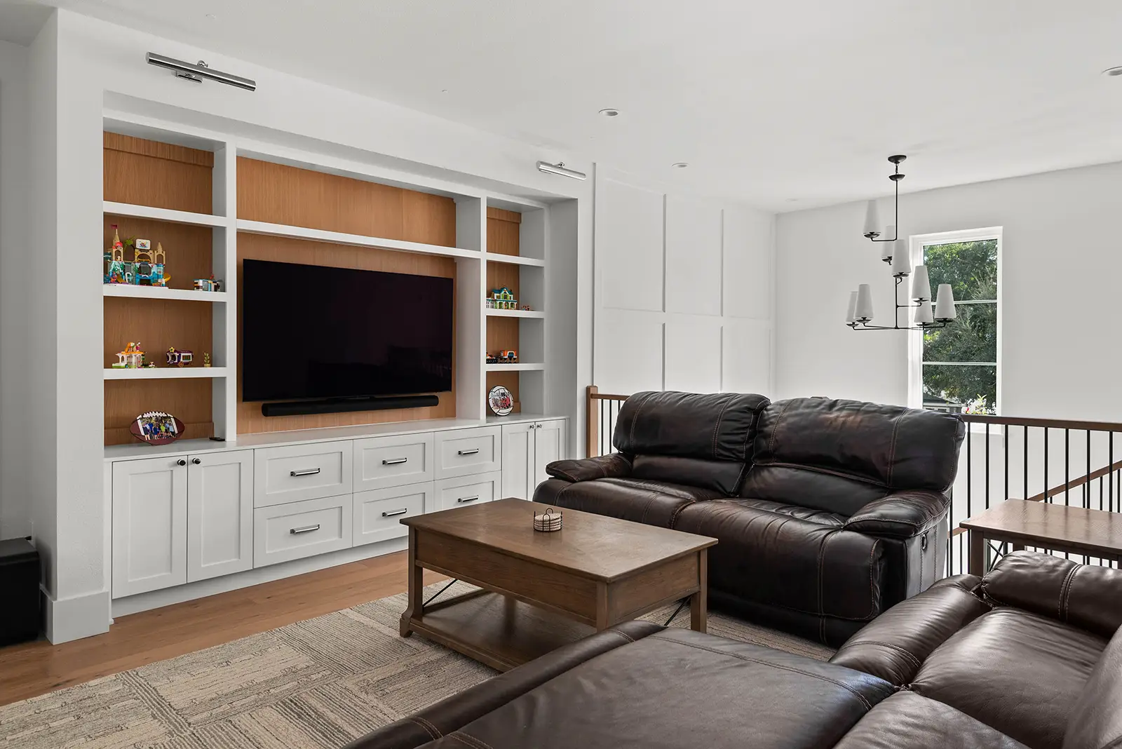 Modern Luxury – Custom Home by LunDev (41) Modern Luxury - Custom Home by LunDev